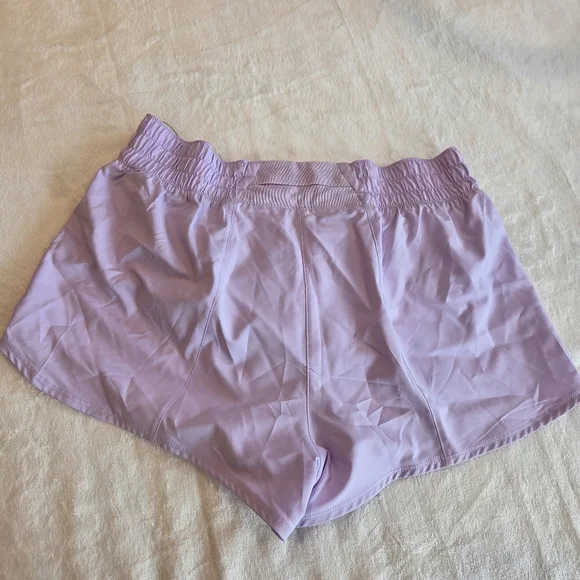 New Nike Women's DRI-FIT Loose Fit Training Shorts - Light Purple - Size Medium - Picture 7 of 10